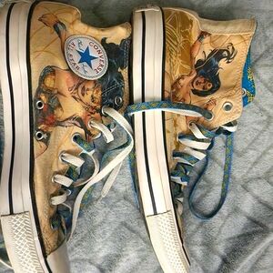 Wonder woman converse size 11 mens